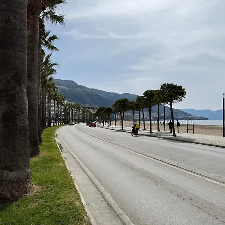 Beachside Oasis Vlorë